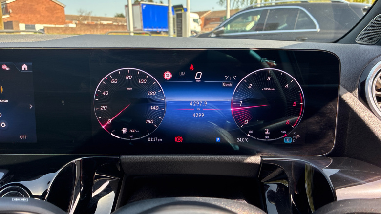 Mercedes-Benz GLA 220d 4Matic AMG Line Executive 5dr Auto Diesel Hatchback